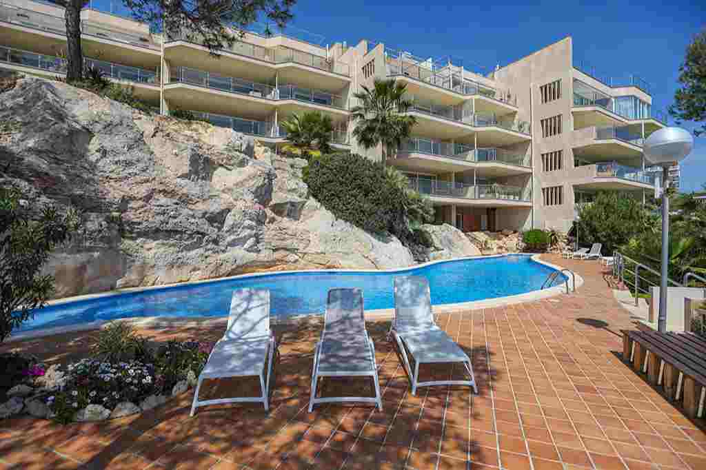 Imperial Garden, Cala Vinyas: Complejo residencial de lujo en primera línea de mar en Mallorca