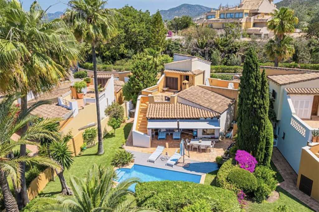 Villa con jardín en Mallorca