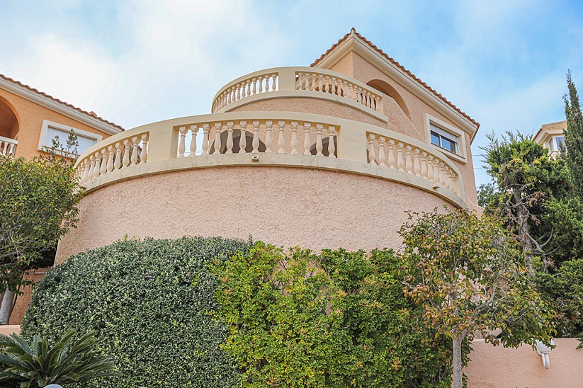 Villa de lujo con fantásticas vistas al mar en Santa Ponsa