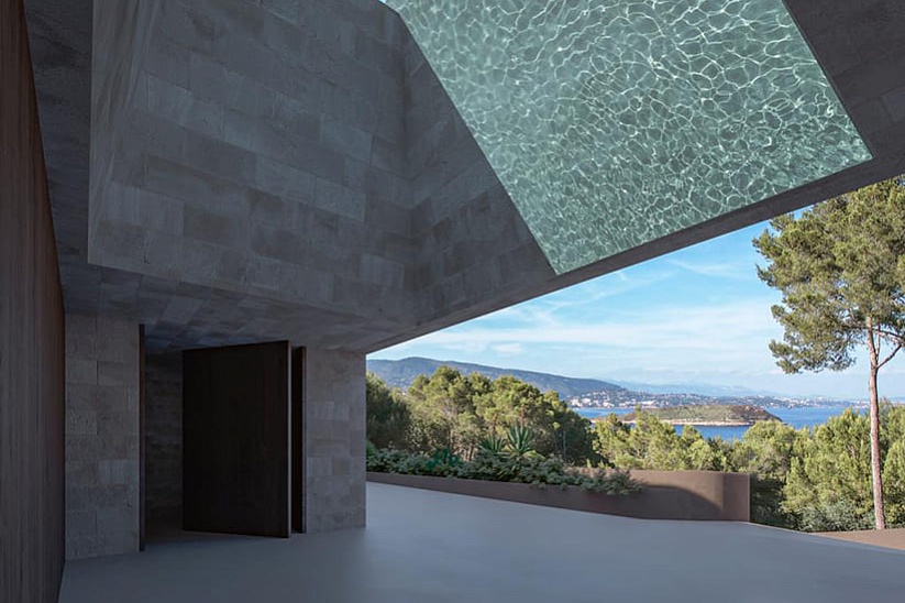 Villa con proyecto de reforma con fantásticas vistas al mar en Cala Vines