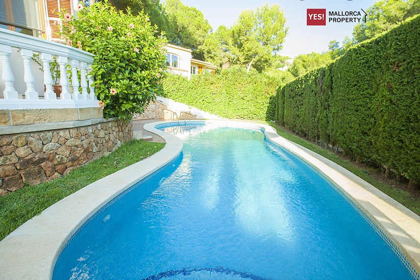 Encantadora villa mediterránea con piscina en la Costa de la Calma
