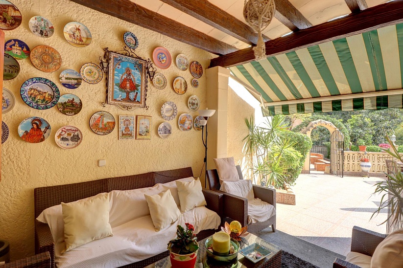 5 Dormitorios la villa en Costa de la Calma