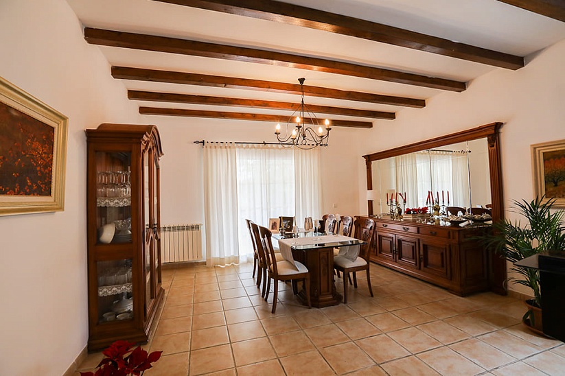Encantadora villa familiar en una ubicación prestigiosa en Santa Ponsa