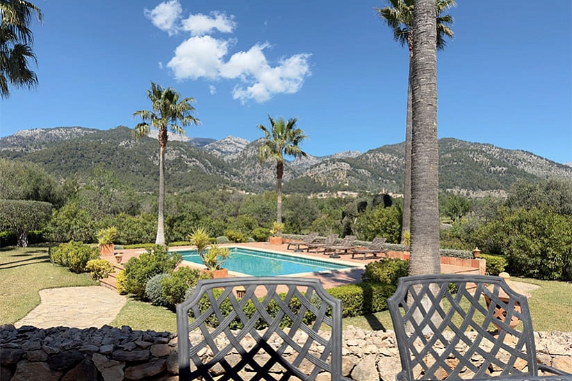 Finca en Selva de alta calidad con casa de invitados y piscina