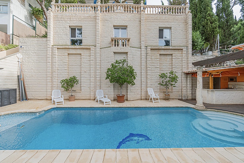 Villa familiar con vistas parciales al mar en Costa den Blanes