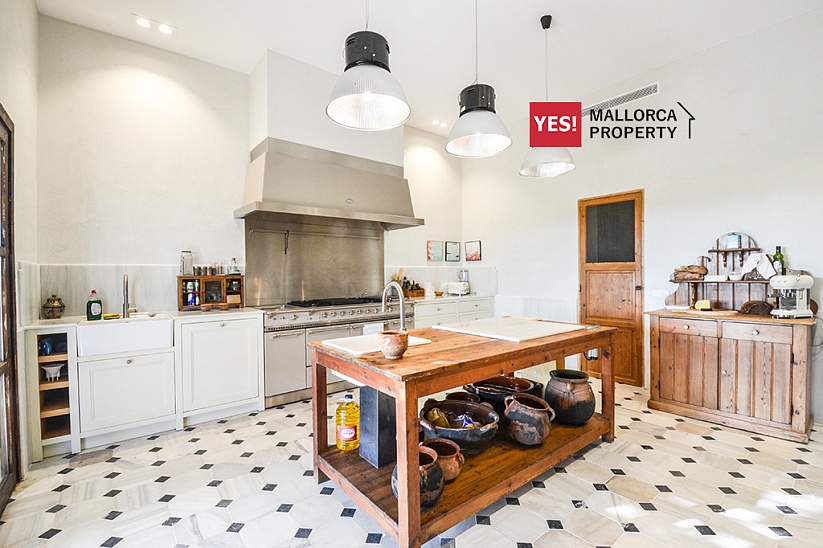 Se vende Villa única en Campos (Mallorca). Gran parcela en la propiedad. Superficie habitable de 400 metros cuadrados