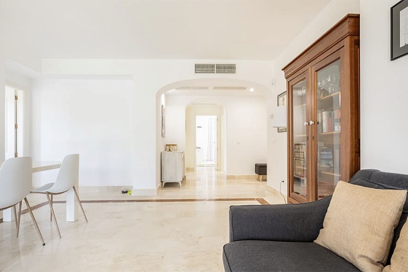 Precioso apartamento con jardín en una residencia de lujo en Nova Santa Ponsa