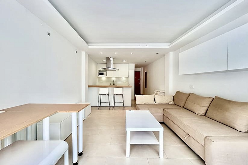 Apartamento tipo estudio con acceso a la playa en Santa Ponsa