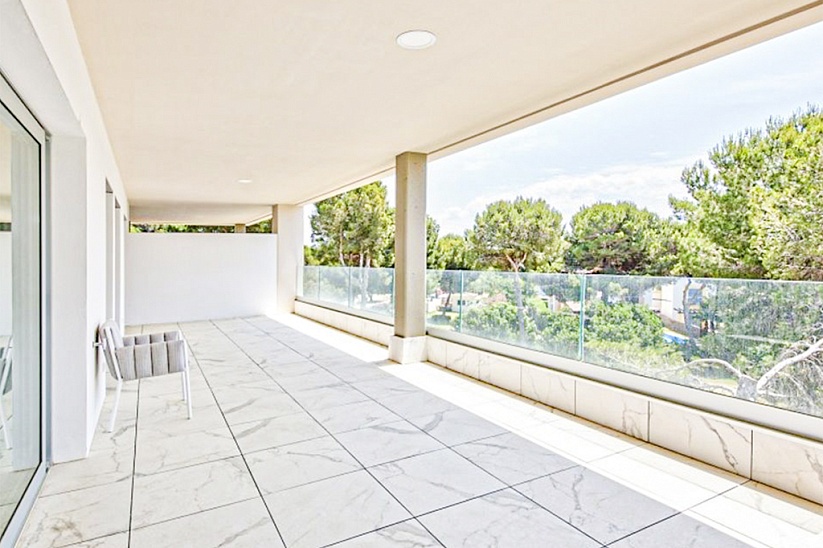 Apartamento nuevo y moderno en una prestigiosa residencia en Santa Ponsa