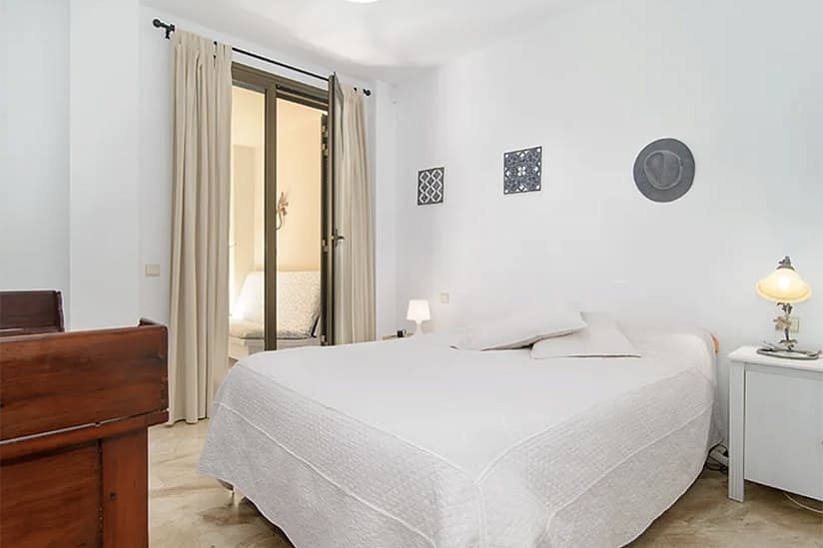 Precioso apartamento con jardín en una preciosa residencia en Puig de Ros