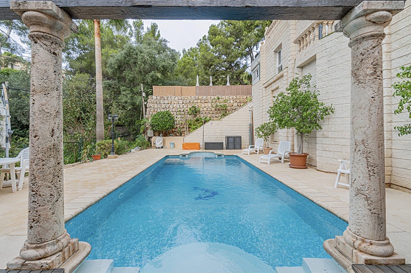 Villa familiar con vistas parciales al mar en Costa den Blanes