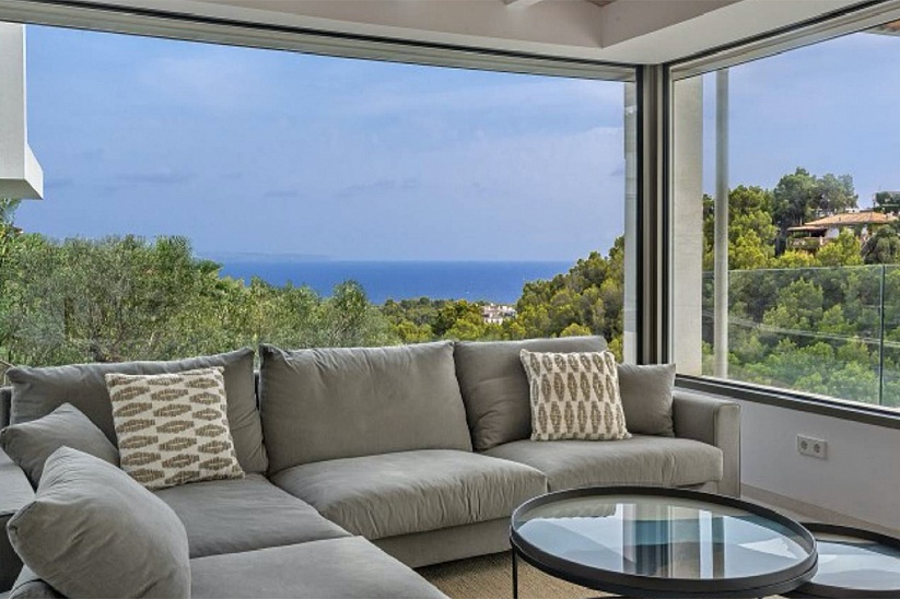 Fantástica villa nueva y moderna con vistas al mar en Costa den Blanes