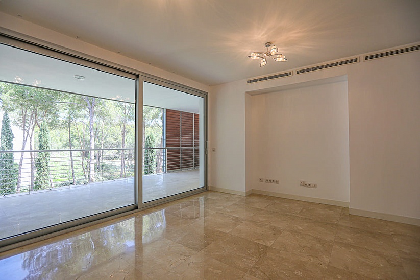 Lujoso apartamento en prestigiosa residencia en Bendinat