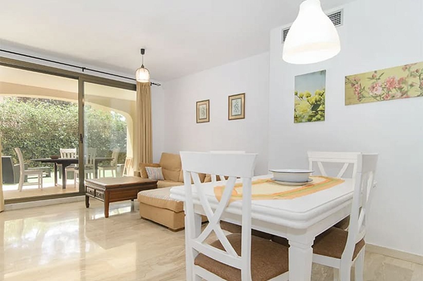 Precioso apartamento con jardín en una preciosa residencia en Puig de Ros