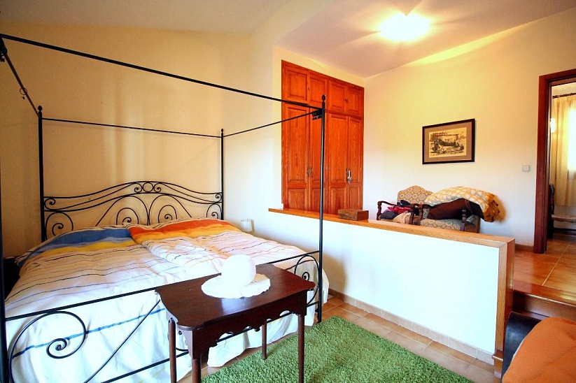9 Dormitorios la villa en Cas Català