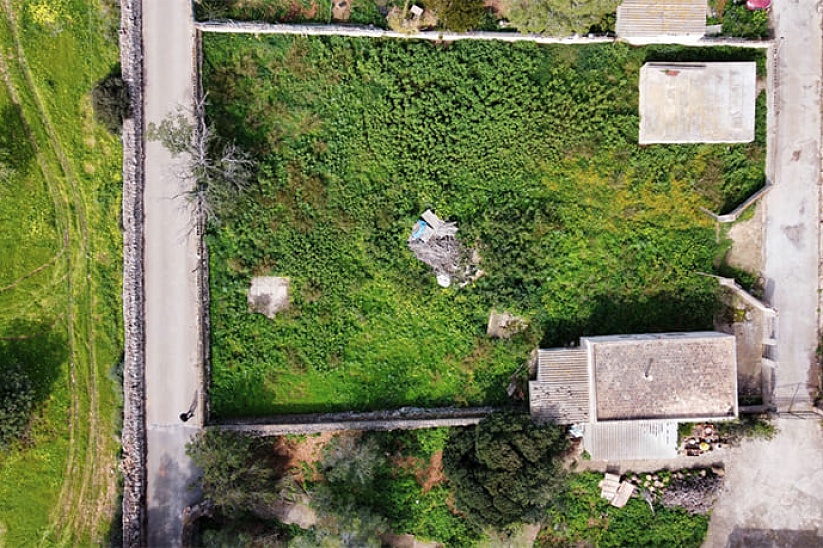 Parcela de terreno con proyecto para construir una villa moderna en Portol, Marratxi