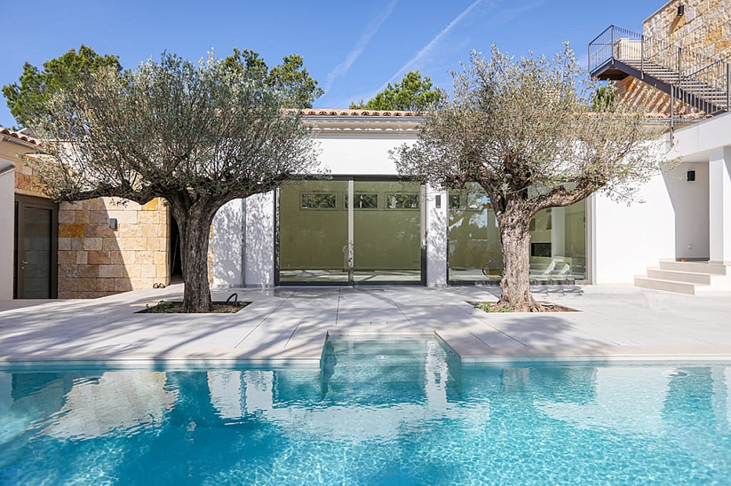 Nueva villa de lujo de 6 dormitorios con vistas al mar en Sol de Mallorca