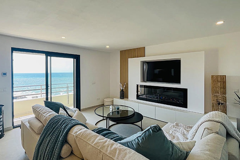 Fantástico apartamento con vistas al mar en 1ª línea en Cala Gamba, Palma