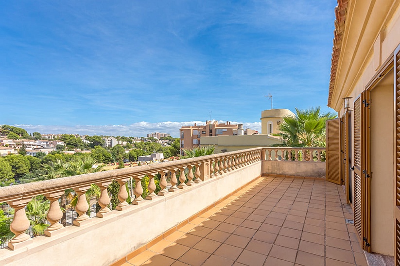 Lujosa villa de lujo con fantásticas vistas en Palma.