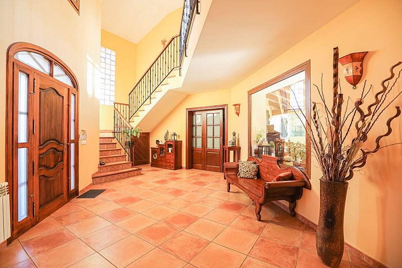 Villa clásica de 4 dormitorios en zona tranquila en El Toro
