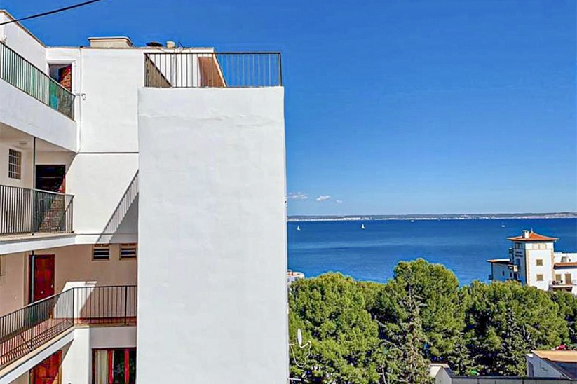 Apartamento con vistas panorámicas al mar en Illetes