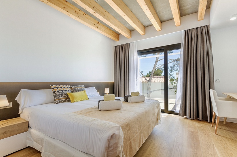 Magnífica villa nueva con vistas al mar en Alcudia