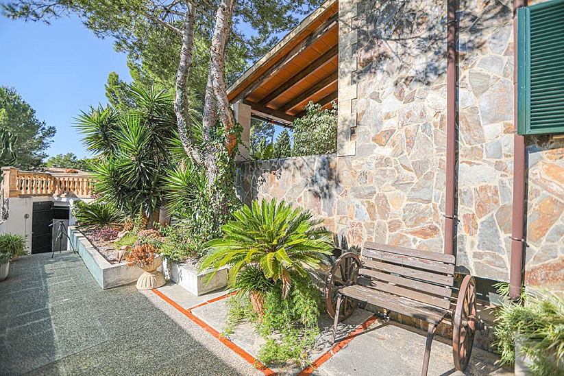 Casa con piscina en Costa de la Calma