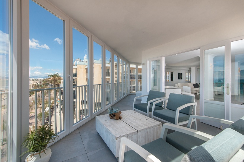 Apartamento en Palma en primera línea con fantásticas vistas al mar