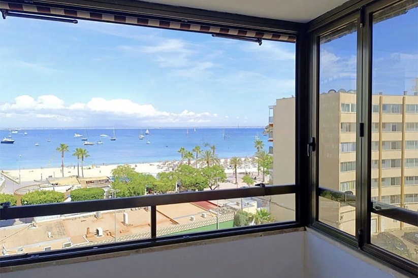 Apartamento con vista al mar para reformar en Palmanova