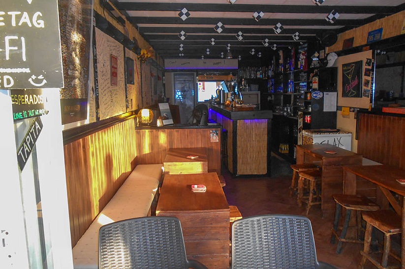 Bar popular en la zona turística de Paguera