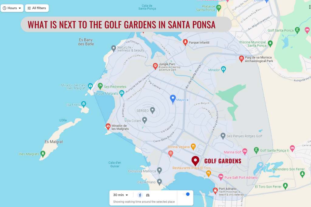 ¿Qué hay al lado del complejo Golf Gardens?